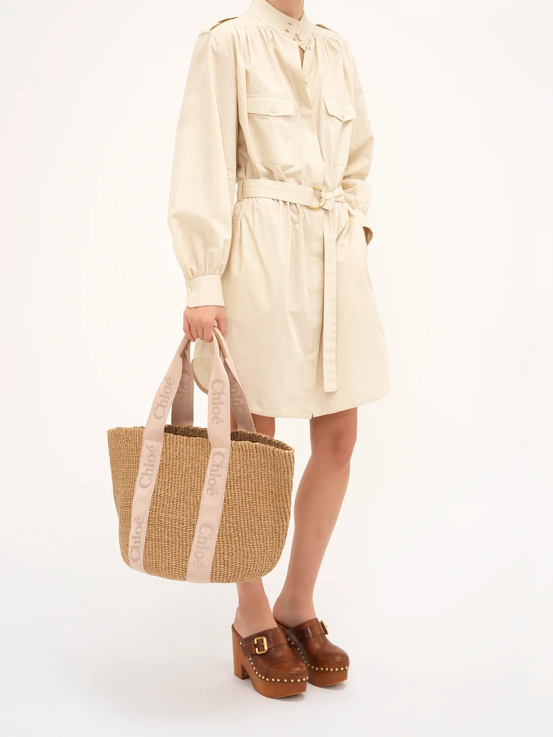 Large Woody basket in natural fibres